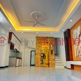 HOUSE FOR SALE ON NGUYEN VAN LINH STREET – LONG BIEN - Corner plot with 2 street frontages – 46m2 – 6 floors with elevator – Fully furnished _0