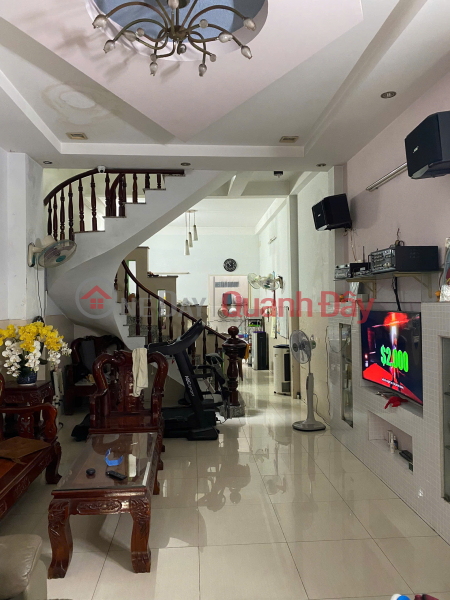 Nhà mặt tiền đường số 8 sát Celadon City, Aeon Tân Phú Niêm yết bán