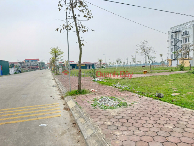 Property Search Vietnam | OneDay | Residential, Sales Listings, Urgent sale of a plot of land in Bach Da village, Kim Hoa commune, Me Linh district, Hanoi. Fully residential land, wide road, parking available.
