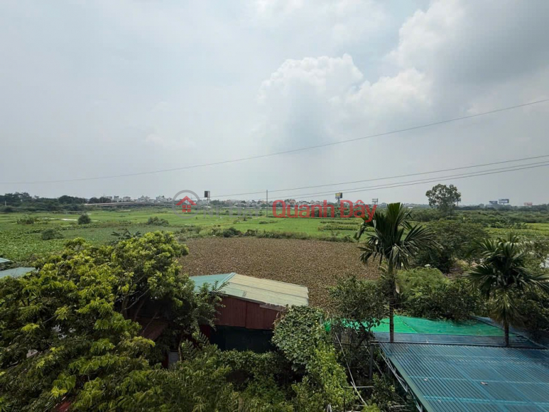 đ 13.5 Billion | GARDEN HOUSE - LOT DIVISION - 2 LANE FRONTS - LAKE VIEW - CAR - CONVENIENT TO LIVE IN.Price: slightly over 13 billion