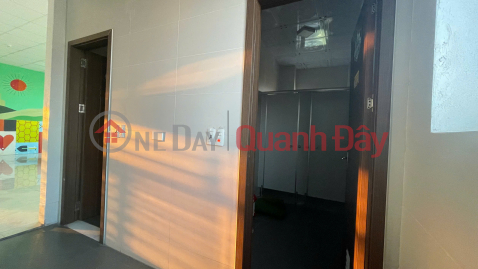 Cho Thuê Văn Phòng Có Diện Tích Khoảng 400m2 ( Mặt Tiền 15m) Tại 685, Đường Nguyễn Công Trứ, Phường Bích _0