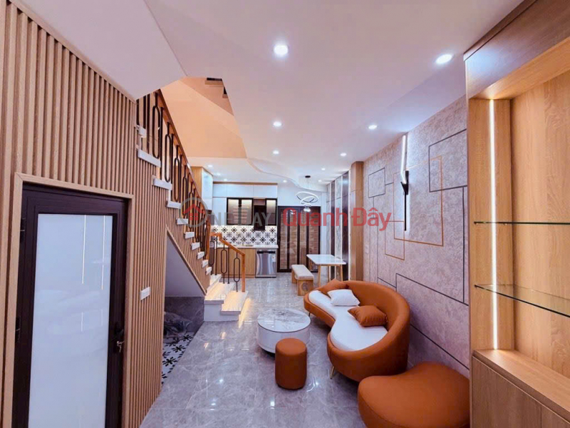 Nhà mới koong – Full nội thất – 2 thoáng trước sau - HÀNG KỊCH ĐỘC – NGỌC THUỴ TRONG ĐÊ Niêm yết bán