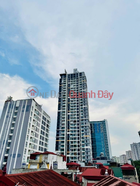 LANE 68 CAU GIAY - LOT DIVISION - NEAR CARS - 2 OPEN - AREA 32M2 - 8 BILLION 500 _0