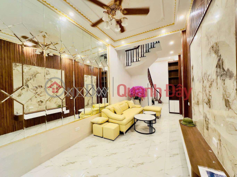 Sát Bách-Kinh-Xây, Trung Tâm Hai Bà Trưng Nhà Đẹp Ở Ngay Nhỉnh 5 Tỷ _0