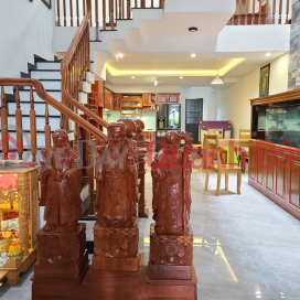 Nhà 4 tầng đẹp lung linh nội thất gỗ sang trọng ngay cầu Trung Lương Đà Nẵng-hơn 5 tỷ. _0