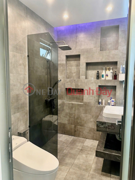 đ 7.8 Billion | SUPER BEAUTIFUL HOUSE WITH CLASSY LIVING SPACE NEXT TO VINH DIEM TRUNG URBAN AREA - WARD TAY NHA TRANG