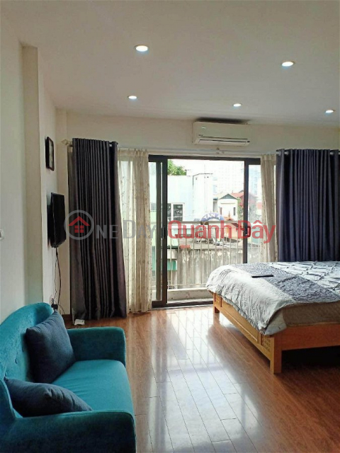 Selling Au Co Townhouse in Tay Ho District. 48m Built 6 Floors Frontage 4.5m Approximately 10 Billion. Commitment to Real Photos Accurate Description. _0