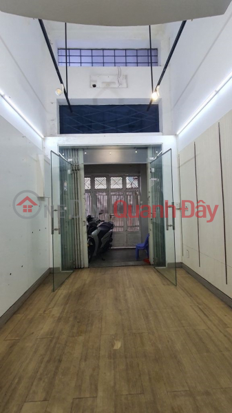 Dang Van Ngu car alley house, 5 floors, 6 bedrooms, fully furnished Rental Listings