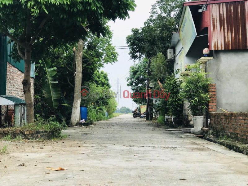Property Search Vietnam | OneDay | Nhà ở | Niêm yết bán | 81,5m2 BÌA LÀNG ĐƯỜNG YÊN ĐƯỜNG 6M. GIÁ 2X 
Thông tin: Mặt tiền 4.10m.