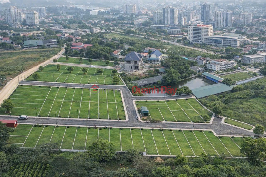 Beautiful 100m2 plot of land, fully residential, 5m frontage - Road wide enough for two cars to pass - Near Hanoi National University. Sales Listings