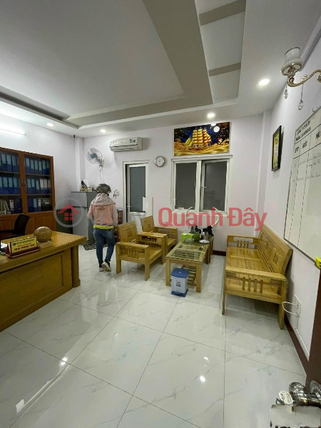 Property Search Vietnam | OneDay | Nhà ở, Niêm yết bán Giảm sập sàn 1 tỷ, nhà 4tấm, 74.2m2 không LG giá bao mềm, hẻm xe tải 6m, xe hơi vào nhà chỉ 6.8 tỷ