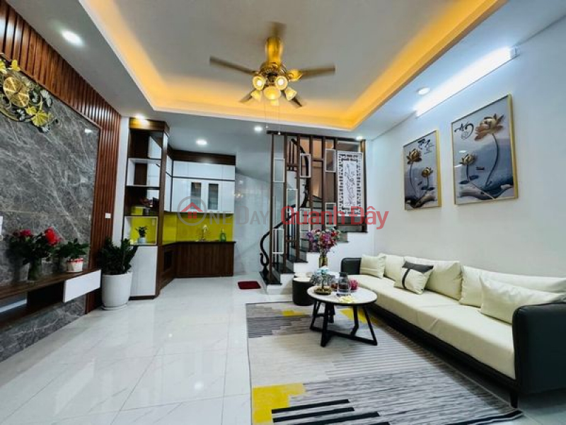 Tay Tra house for sale 32m 5 floors 30m car starting price 4 Sales Listings