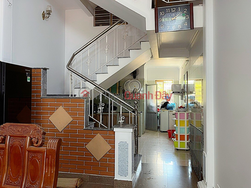 Thien Loi townhouse for sale, area 72m 2.5 floors PRICE 2.6 billion, private yard, extremely shallow alley Vietnam Sales ₫ 2.6 Billion