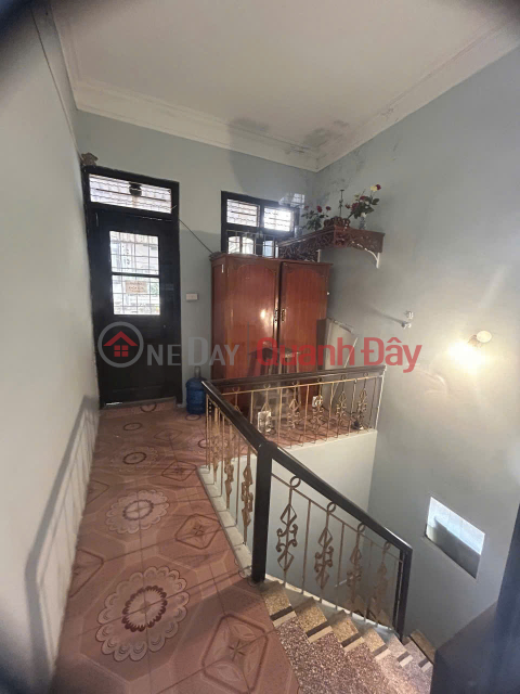 House for rent in Dai La alley, 30 m2 * 2.5 floors - 3 bedrooms, 2 bathrooms, Price 8.5 million VND. _0