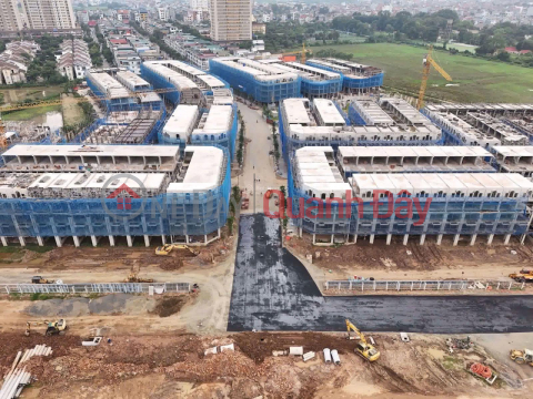 Bán nhà mặt phố đường nối Hoàng Quốc Việt kéo dài kinh doanh hay ở đều thích hợp LH: 093.198.2626 _0