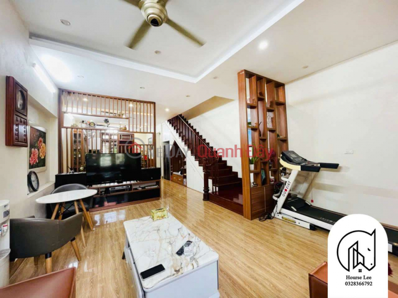 Property Search Vietnam | OneDay | Residential Sales Listings | Long Bien beautiful house 3 floors northeast 100m frontage: 5m 11 billion 9 near Thanh Tri bridge sidewalk car avoid