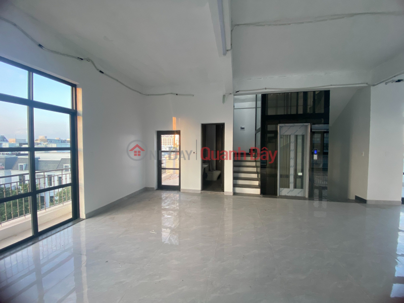 Property Search Vietnam | OneDay | Office / Commercial Property | Rental Listings ENTIRE APARTMENT FOR RENT CORNER OF 6-FLOOR SHOPHOUSE PARK AT IMPERIA.