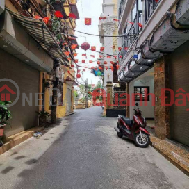 VIP Hoàng Quốc Việt: Lô góc, ô tô tránh, thang máy, kinh doanh siêu đỉnh - 55m², 6 tầng - Cơ hội đầu tư! _0