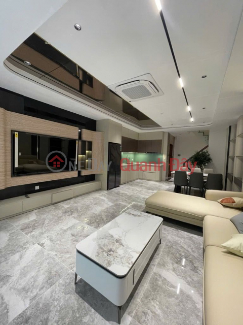 Bán nhà 50m x 6T Nguyễn Văn Cừ, oto vào nhà, ngõ thông, full nội thất chỉ hơn 16 tỷ còn tl _0