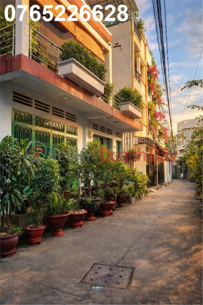 đ 3,9 tỷ 3 TẦNG ÂU CƠ SÁT MẶT TIỀN HẺM XE HƠI 50M2 DƯỚI 3.9 TỎI +++ THƯƠNG LƯỢNG MẠNH