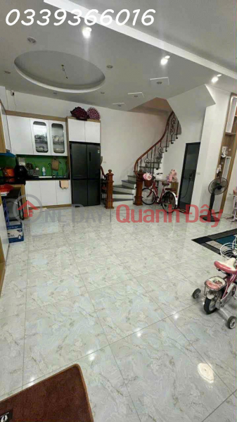 Siêu phẩm hiếm – Nhà 3 tầng ô góc tại Sinh Liên, Bình Minh, Thanh Oai | Việt Nam, Bán | đ 3,7 tỷ