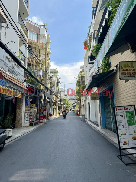 đ 8.79 Billion | **3-storey house for sale in Pham Van Hai commune, ward 5, Tan Binh; (4*15) via ID card8