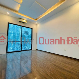 House for sale in Lac Long Quan - Tay Ho, nearly 50m2, corner lot, 2 open spaces, price nearly 9 billion _0