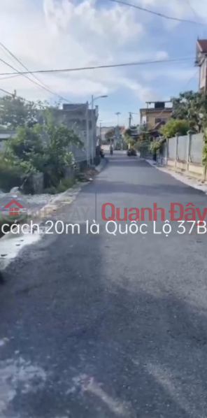 OWNER selling a beautiful plot of land - Good price - Prime location near the new VSIP industrial park that is about to start construction. Sales Listings