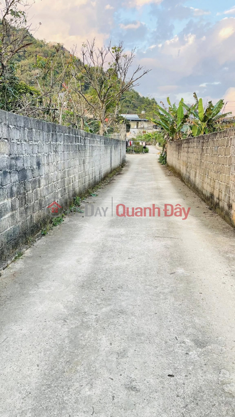 Selling a 645m2 plot of land (15m wide, 43m deep) located in Bo Pun Sub-district – Moc Chau – Son La. _0