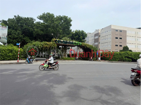House for sale 49m2, Ground Floor - Tan Thang Embankment, Tan Phu - Opposite AEON - Only 4.25 billion _0