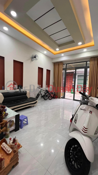 Hẻm đường số 4, Bình Hưng Hoà A, Bình Tân, 60m2, 4 tầng, 4 x 15, 6.45 tỷ | Việt Nam Bán, đ 6,4 tỷ