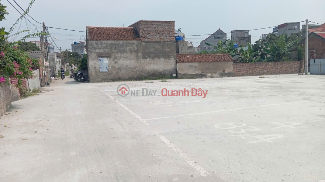 Property Search Vietnam | OneDay | Nhà ở | Niêm yết bán BÁN ĐẤT GIA BÌNH, BẮC NINH. 85M2 * MT 5M * 2,15 TỶ. Ô TÔ 7 CHỖ THÔNG.
