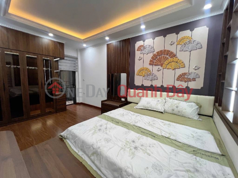 CẦU GIẤY 8 TỶ 650-34M-6 TẦNG 3 NGỦ FULL NỘI THẤT Ô TÔ TRÁNH 10M _0