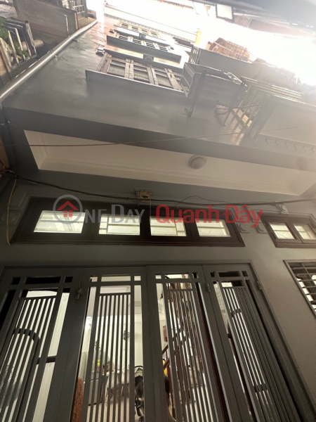 Kim Giang townhouse, Hoang Mai, shallow alley, too close to cars, Za' 5.65 billion Sales Listings