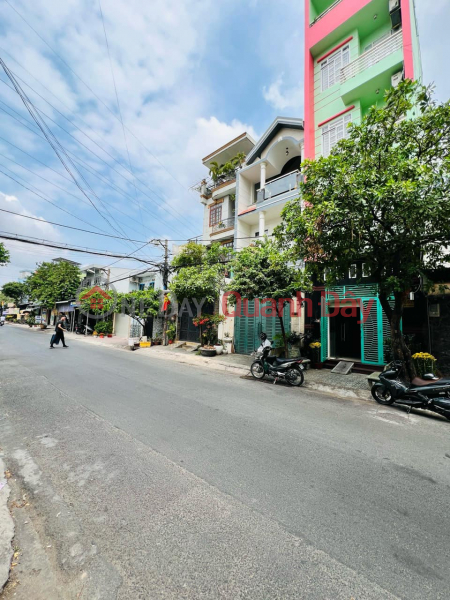 TAN PHU - TAN PHU Right next to the Jasmine garden - 10M ROAD WITH CAR PARKING - 110 M2 SQUARE - BUY CONVENIENT TO BUILD NEW - 11.2 BILLION TL Sales Listings