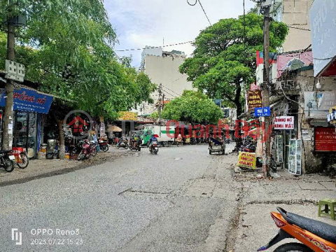 Owner Sells 30m2 House Fronting Hoang Van Thai Street, Khuong Trung, Thanh Xuan, Hanoi. _0