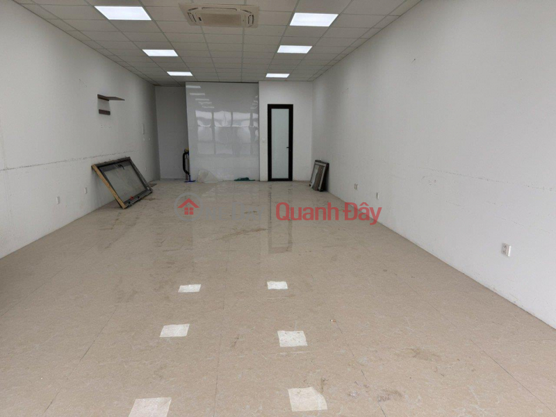 Property Search Vietnam | OneDay | Residential, Rental Listings Sao Bien Shophouse for Rent 23 Vinhomes Ocean Park, 40m Street Front, Complete Ceiling, Walls, Floor, 2WC