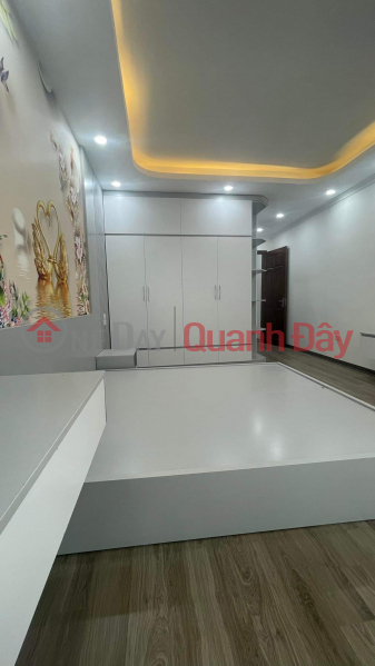 129m Front 10m Nhon 12 Billion Phan Van Truong Cau Giay Street. Wide Sidewalk Builds Very Beautiful Office Building. Car, Vietnam | Sales | đ 12.4 Billion