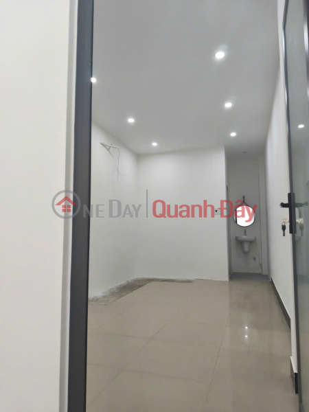 ► Hơn 3 tỷ, 1 nhà ra MT Lê Duẩn, kiệt thông, sổ vuông, hoàn công, 3 tầng cứng, 3PN Niêm yết bán