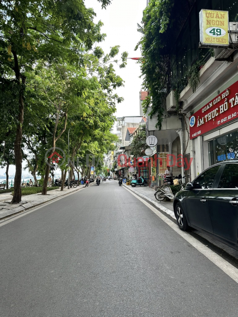 House for sale on Nhat Chieu Street, Tay Ho, 85m2\/ Frontage 6.1m 65 Billion, West Lake View, 2 Open spaces _0