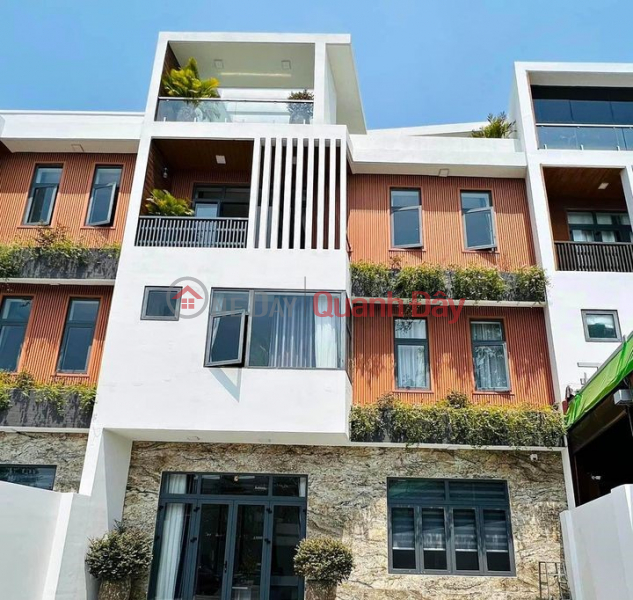House for sale 1 sec Nguyen Thai Son, 127m2, 9m wide, 3 floors, near Industrial University, 9 billion Sales Listings