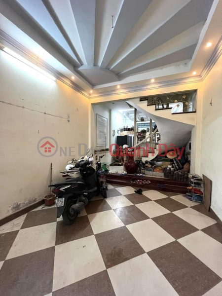 Property Search Vietnam | OneDay | Residential Sales Listings | Front of car lane, garage, business on Phuong Mai street MT4.5m price 10 billion VND