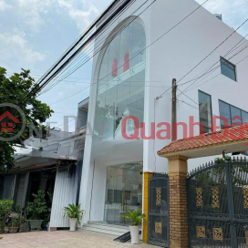 Beautiful new 3-storey house for sale; Front of Han Thuyen Street, An Binh only 10 billion 500 million VND _0