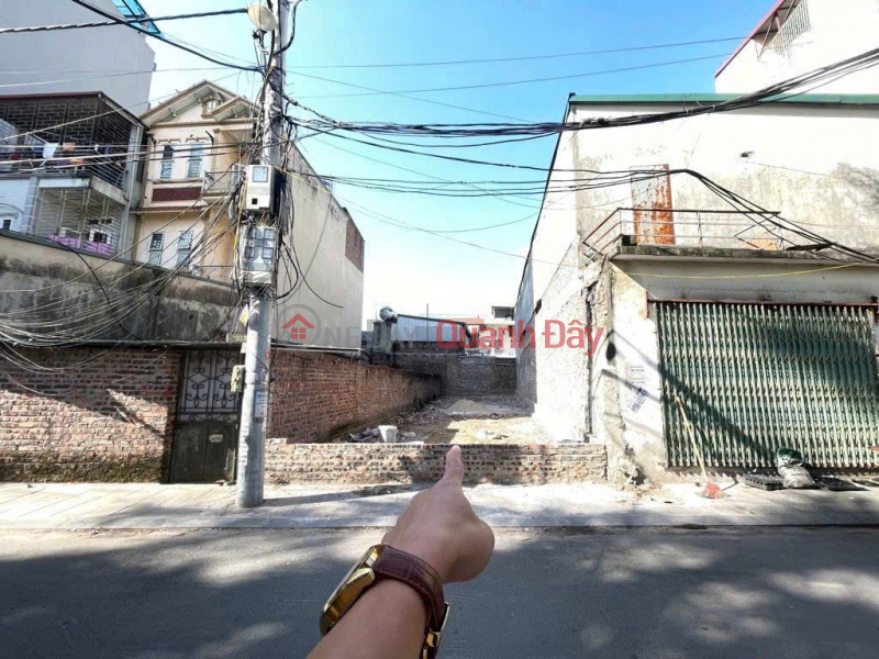 PRIME LOCATION FOR BUSINESS in Bau, Kim Chung, Dong Anh - Overlooking Thang Long Bridge Sales Listings