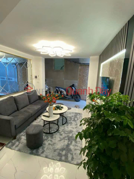 TOWNHOUSE IN DAN COMMUNE DONG DA DISTRICT Area: 20M2 5 FLOORS 3 BEDROOM PRICE: 2.75 BILLION OWNERS LEAVE ALL FUN FURNITURE FOR GUESTS TO LIVE IN Vietnam, Sales | đ 2.75 Billion