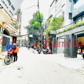 House for sale in Hoang Cau, 6 floors, car parking, business, frontage 5.5m, very airy, slightly over 29 billion\/90m2 _0