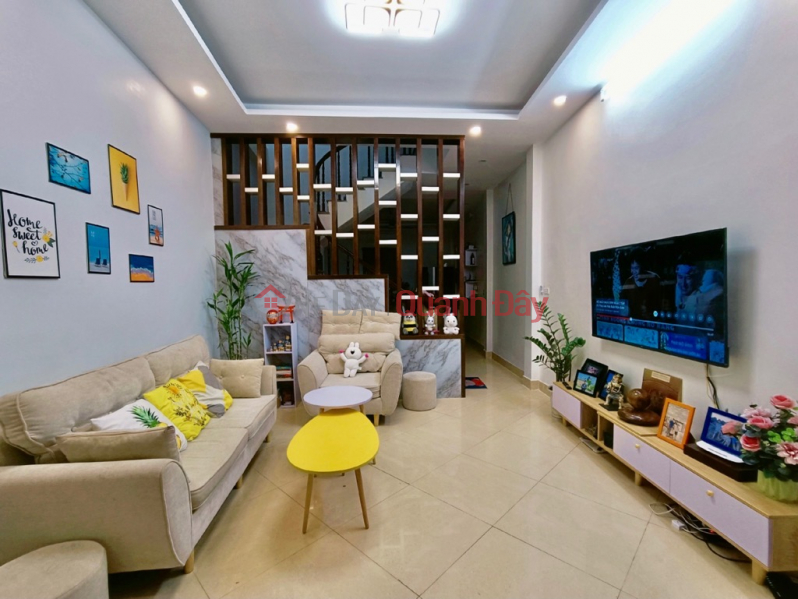 BEAUTIFUL HOUSE FOR SALE ON LUONG KHANH THIEN STREET - NEAR TEMPLE LAKE - GATE CAR PARKING - DT40M2x5T PRICE 4.4 BILLION Sales Listings