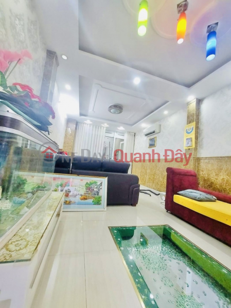 đ 9 Billion, Front House Tan Phu, Family Area, 4x20x5 Floor, Only 9 Billion VND