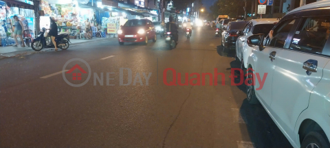 ► Corner of Hai Phong Street, busiest section, 153m2, 7.4m2 wide, 2.5 floors, VIP business, good price _0