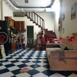 URGENT SALE HOUSE OF KHUONG TRUNG Town, 29M2, MT 3.8M, SOME STEPS TO THE CAR, QUICK 3 BILLION, 0382328365. _0